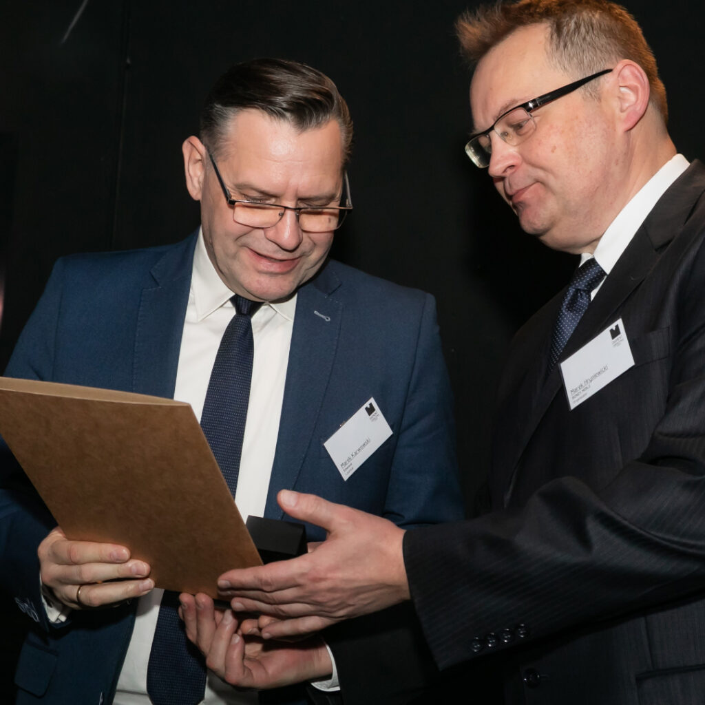 Edwood odbiera nagrodę Diament Meblarstwa 2026 podczas gali w Warszawie.